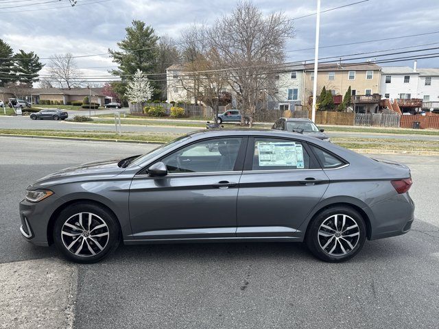2025 Volkswagen Jetta SE