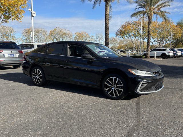 2025 Volkswagen Jetta SE