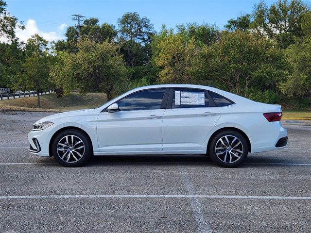 2025 Volkswagen Jetta SE