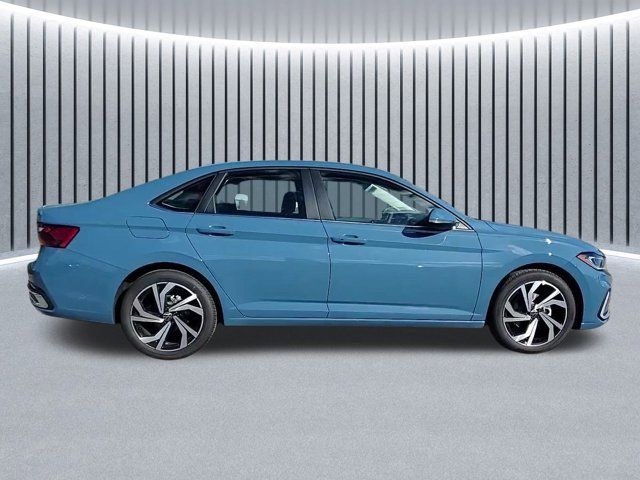 2025 Volkswagen Jetta SEL