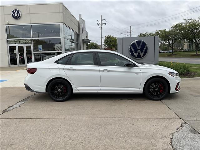 2025 Volkswagen Jetta GLI Autobahn