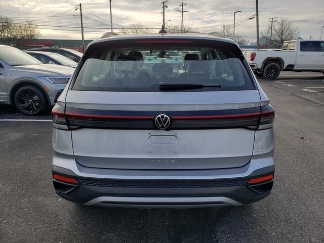 2025 Volkswagen Taos S