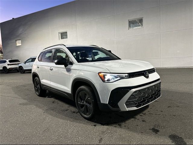 2025 Volkswagen Taos S