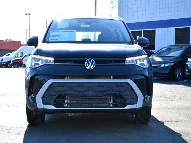 2025 Volkswagen Taos S