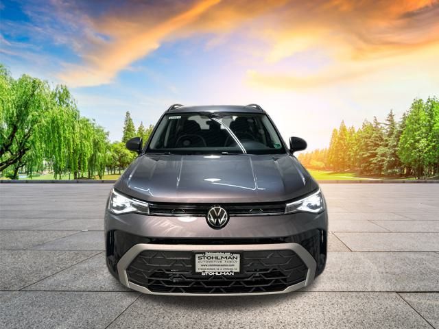 2025 Volkswagen Taos S