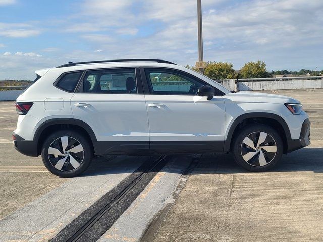 2025 Volkswagen Taos S