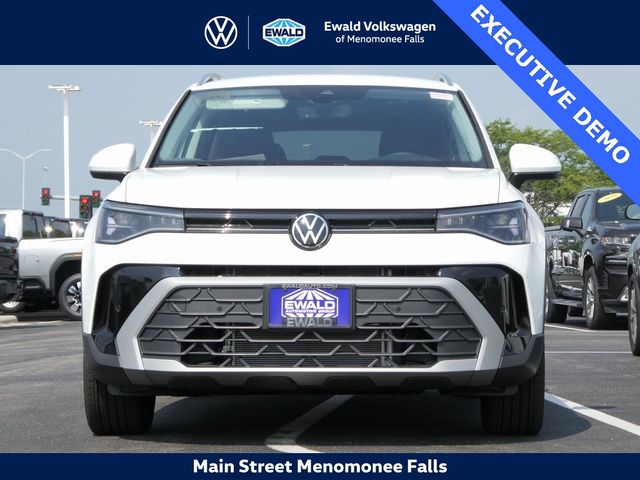 2025 Volkswagen Taos SE Black