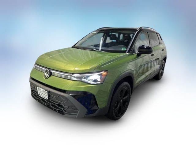 2025 Volkswagen Taos SE Black