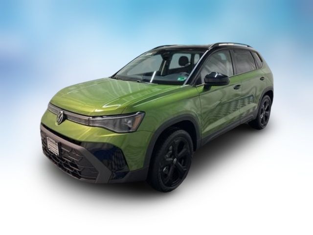 2025 Volkswagen Taos SE Black