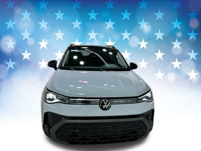 2025 Volkswagen Taos SE Black
