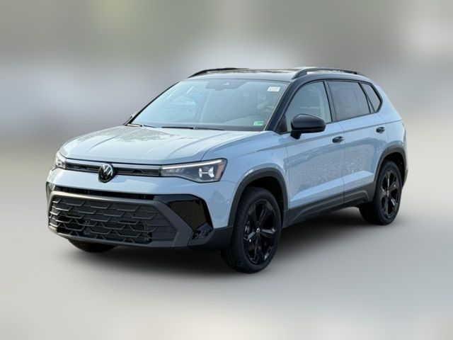 2025 Volkswagen Taos SE Black