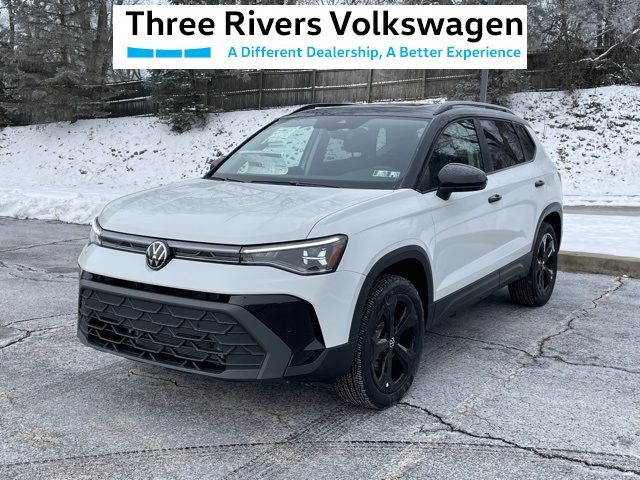 2025 Volkswagen Taos SE Black