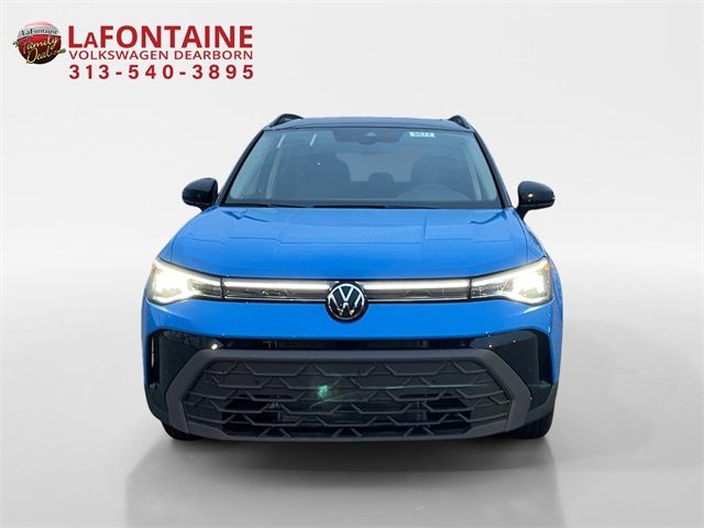 2025 Volkswagen Taos SE Black