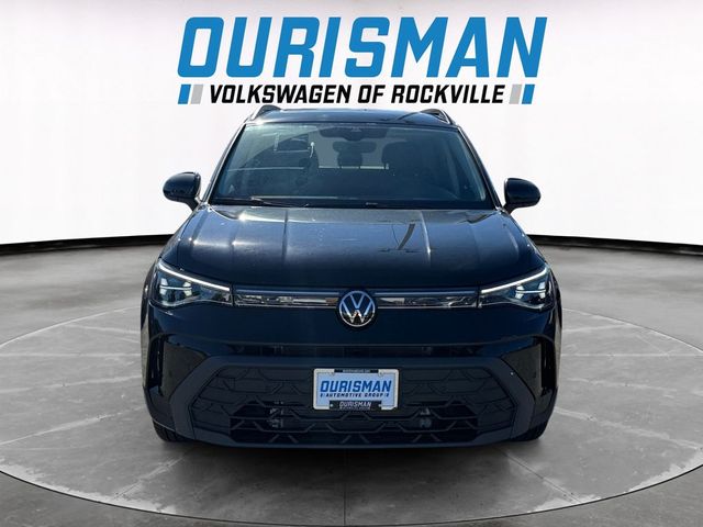 2025 Volkswagen Taos SE Black