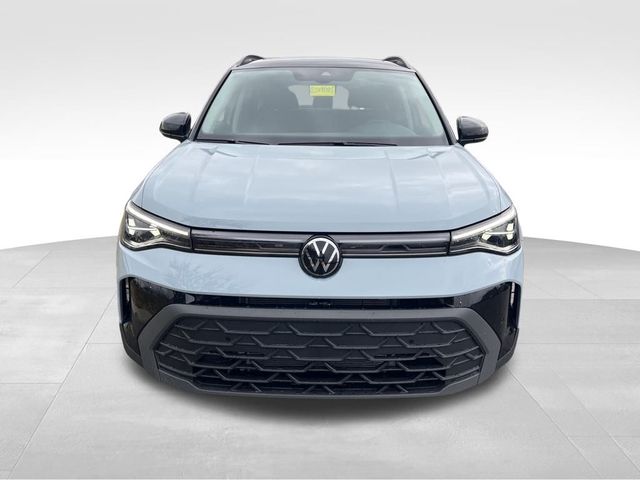 2025 Volkswagen Taos SE Black