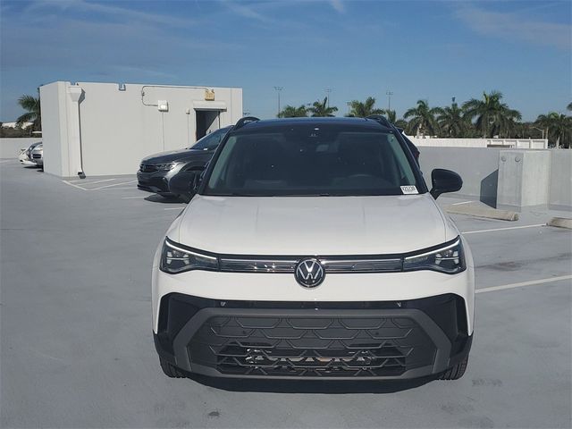 2025 Volkswagen Taos SE Black