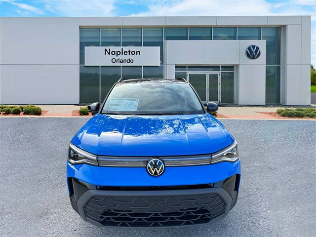 2025 Volkswagen Taos SE Black