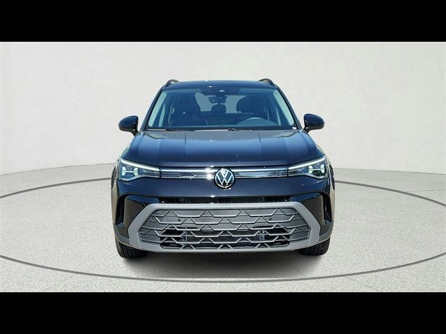 2025 Volkswagen Taos SE Black