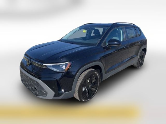 2025 Volkswagen Taos SE Black