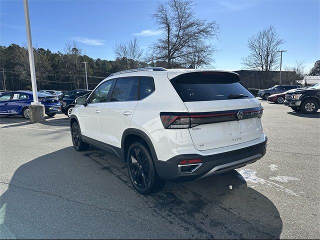 2025 Volkswagen Taos SE