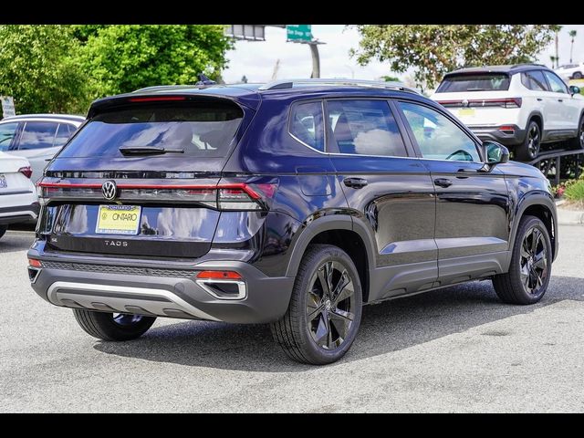 2025 Volkswagen Taos SE