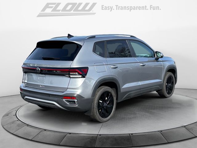 2025 Volkswagen Taos SE