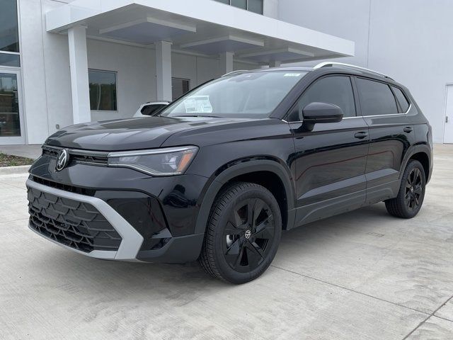 2025 Volkswagen Taos SE