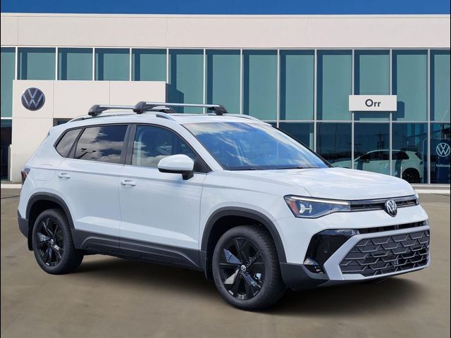 2025 Volkswagen Taos SE