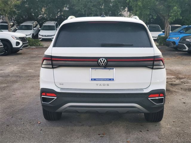 2025 Volkswagen Taos SE