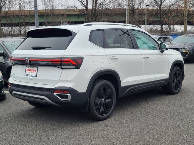 2025 Volkswagen Taos SE