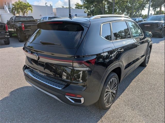 2025 Volkswagen Taos SE