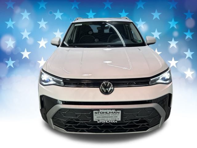 2025 Volkswagen Taos SE