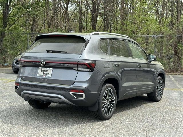 2025 Volkswagen Taos SE