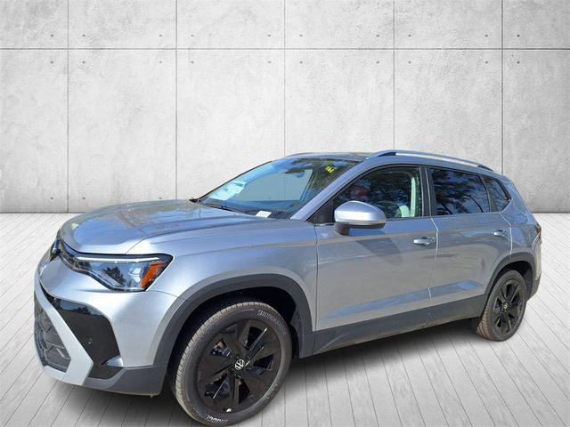 2025 Volkswagen Taos SE