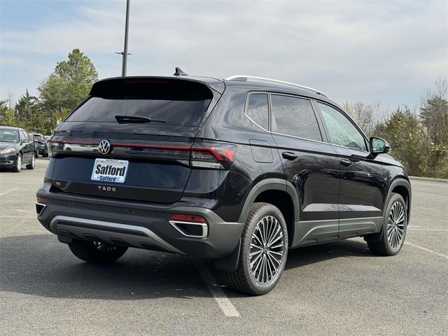 2025 Volkswagen Taos SE