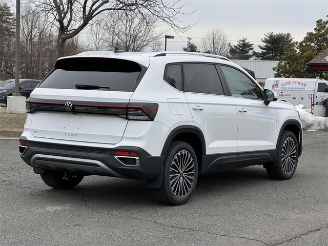 2025 Volkswagen Taos SE