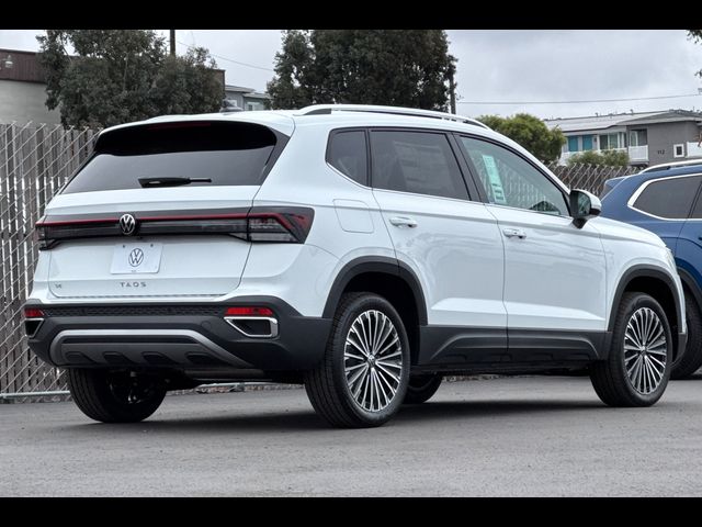 2025 Volkswagen Taos SE