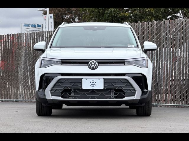 2025 Volkswagen Taos SE