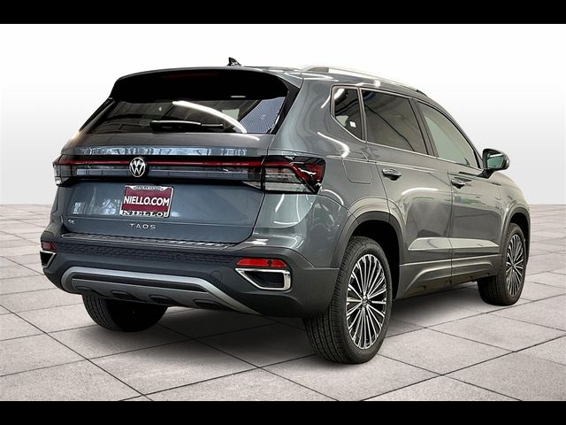 2025 Volkswagen Taos SE