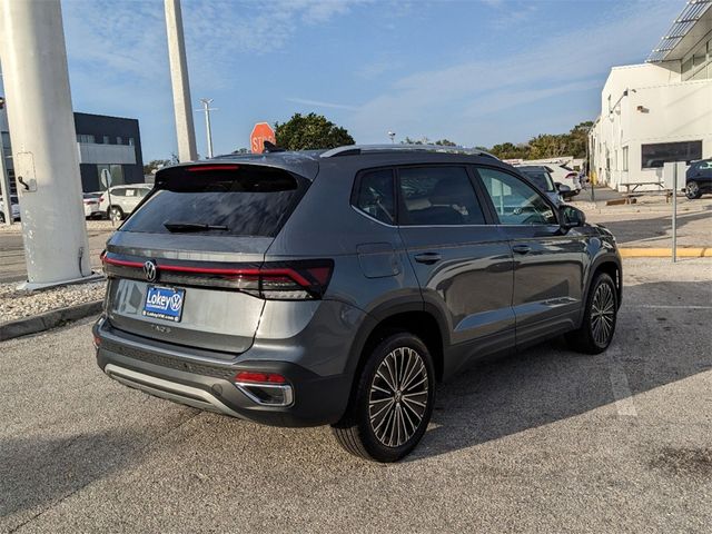 2025 Volkswagen Taos SE