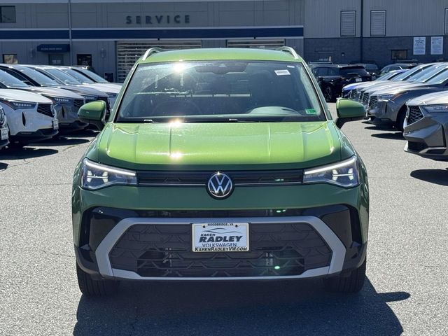2025 Volkswagen Taos SE