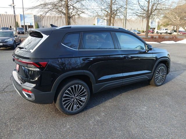 2025 Volkswagen Taos SE