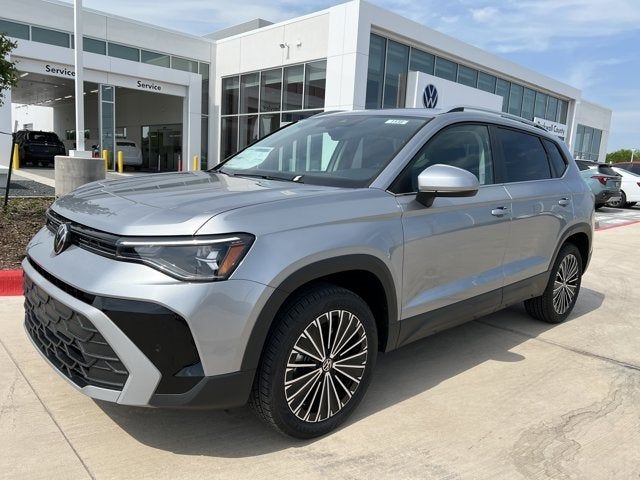 2025 Volkswagen Taos SE