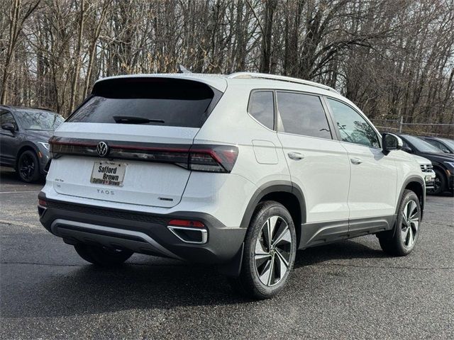 2025 Volkswagen Taos SE