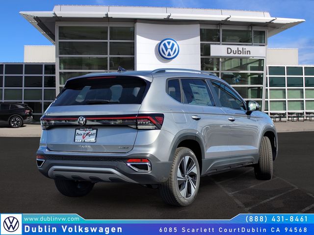 2025 Volkswagen Taos SE