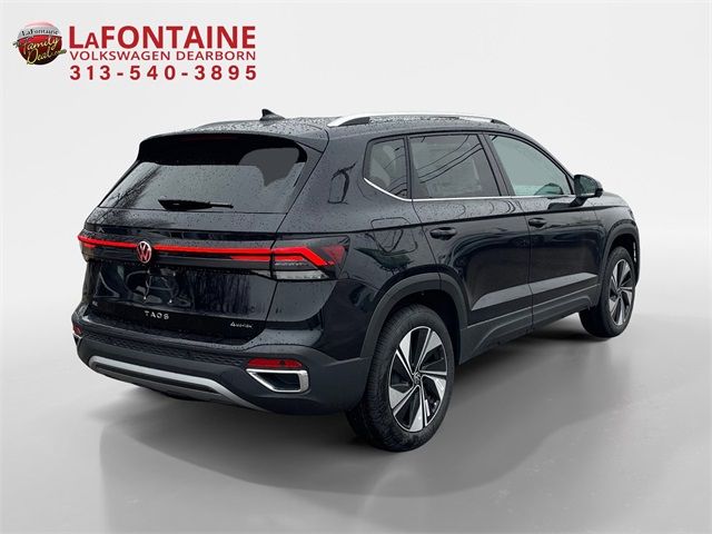 2025 Volkswagen Taos SE