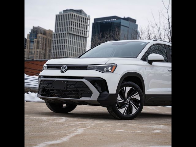 2025 Volkswagen Taos SE