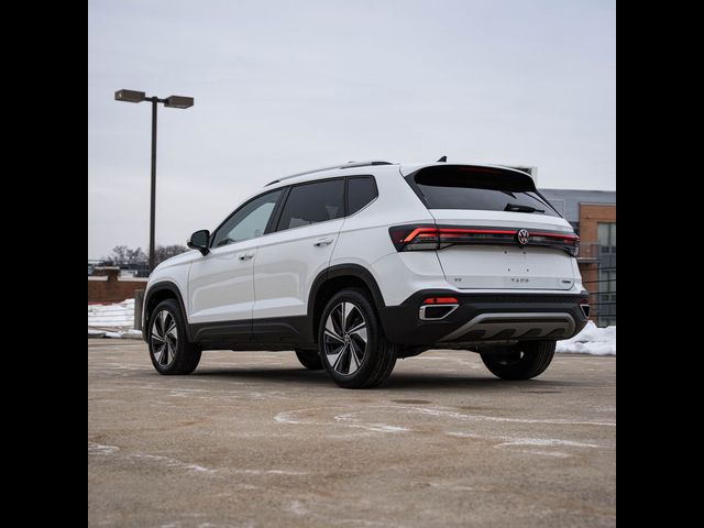 2025 Volkswagen Taos SE