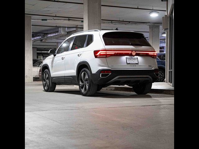 2025 Volkswagen Taos SE