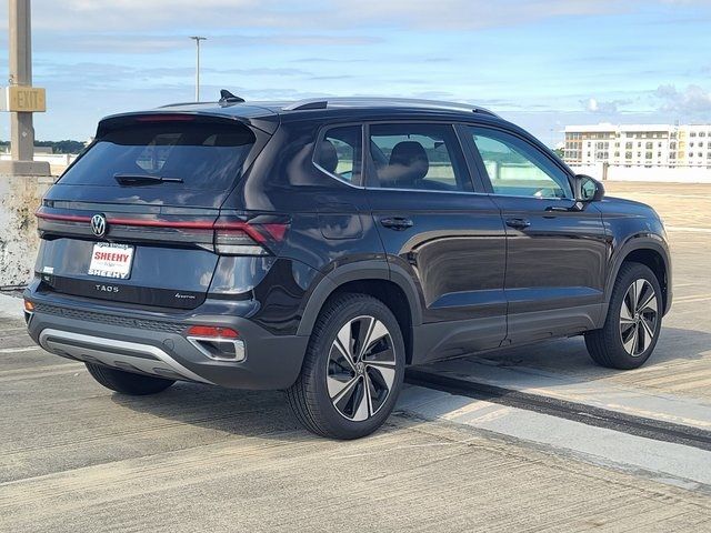2025 Volkswagen Taos SE